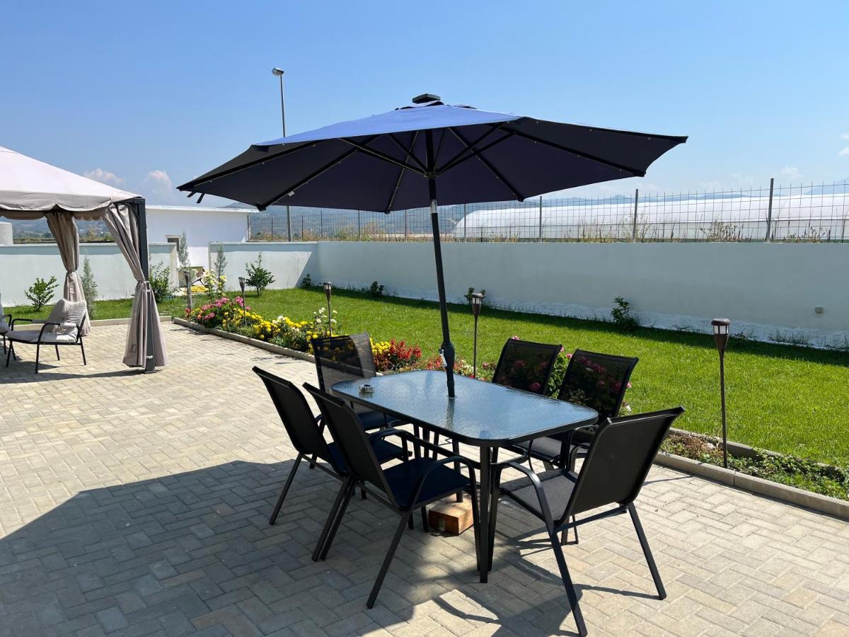 Bujtina Cela Berati Exterior foto